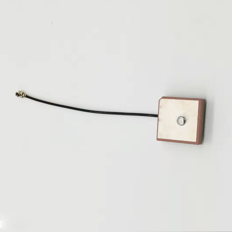  1840內(nèi)置有源天線 GPS陶瓷天線 頻率可定制  廠家直銷(xiāo)